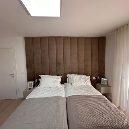 Cosy Staycation Тирана Екстер'єр фото